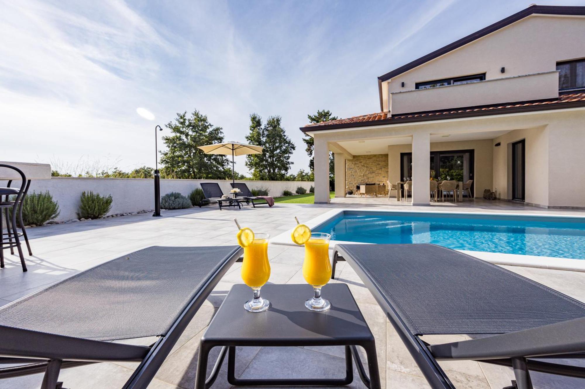 Special Offer! New Luxury Apartment With Pool, Fitness, Outdoor Bar&Grill Буйе Экстерьер фото