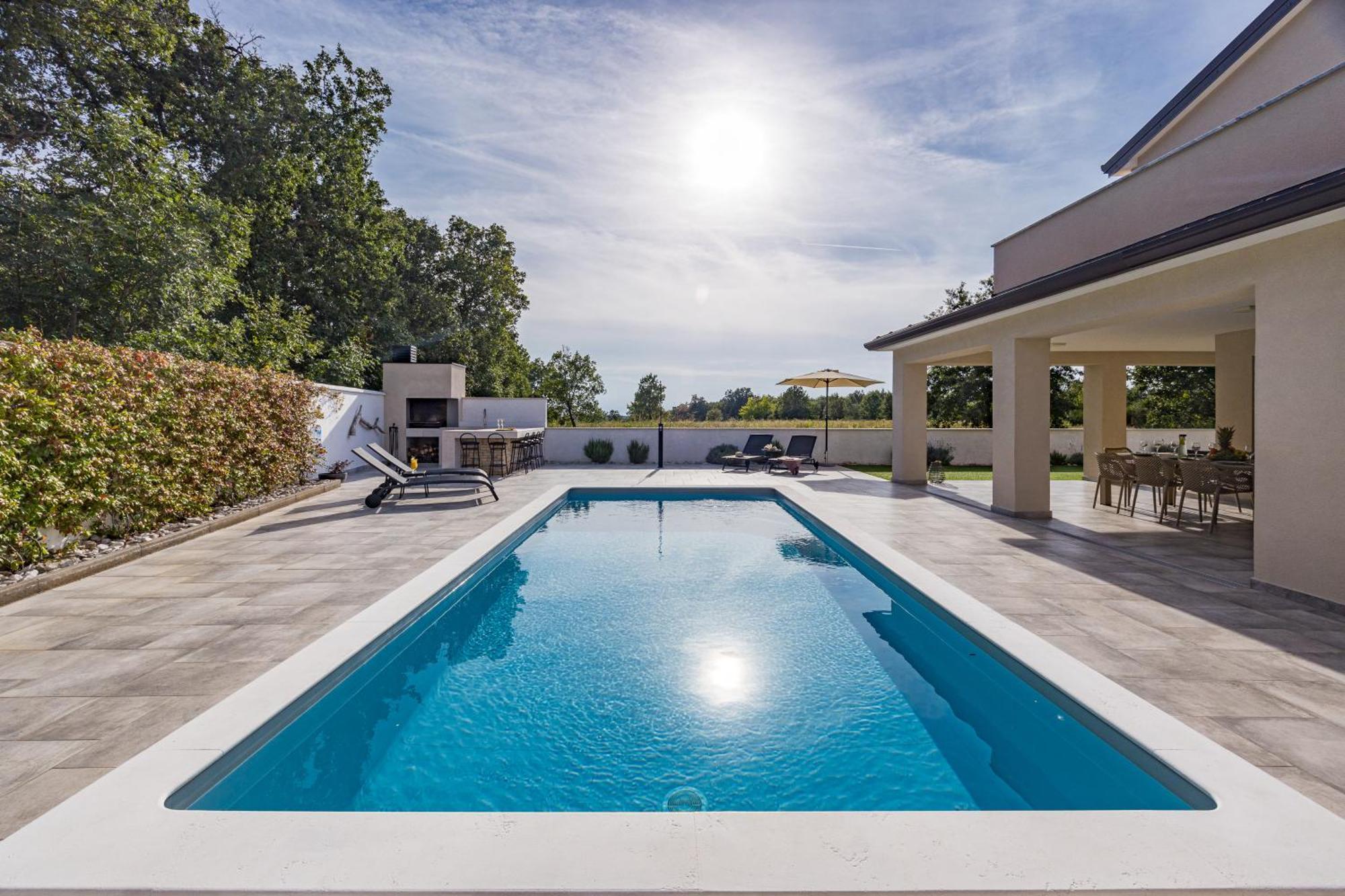 Special Offer! New Luxury Apartment With Pool, Fitness, Outdoor Bar&Grill Буйе Экстерьер фото